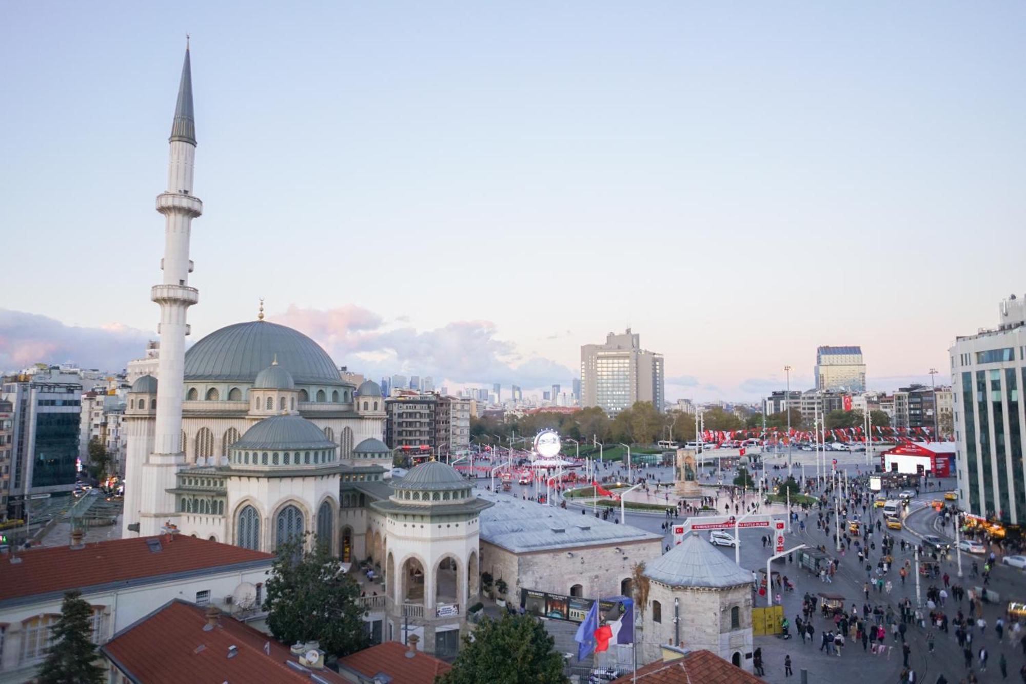 Triada Hotel Taksim - Special Category Стамбул Екстер'єр фото